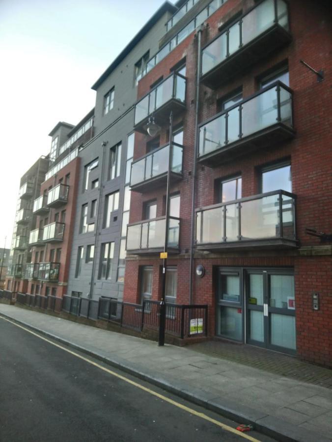 1 Bedroom Flat In Sheffield City Centre-Sleeps 4 Exterior foto